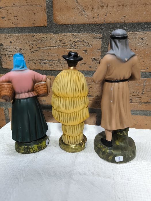 Conjunto de 3 Figuras de Presépio