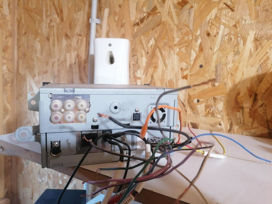 Продам автомагнитолы панасоник