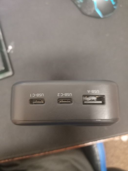 Powerbank model : "ISY IPP 20001" 20000mAh