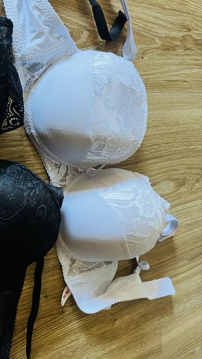 4 biustonosze danskie razem 100D