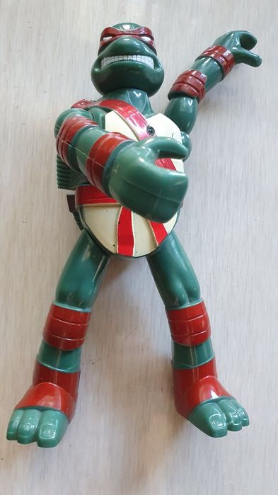 Продам фигурку Рафаэля из мультсериала