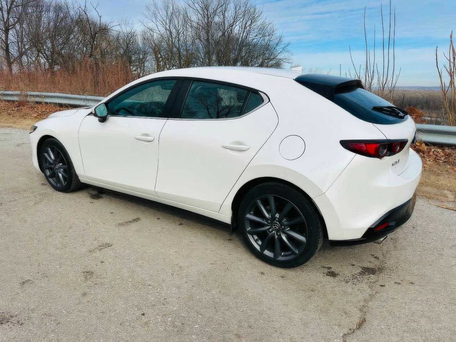 Mazda 3 Preferred      2019