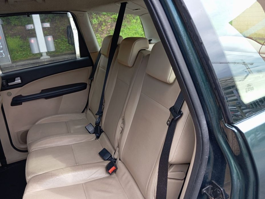 Ford C-Max — fotografia 4