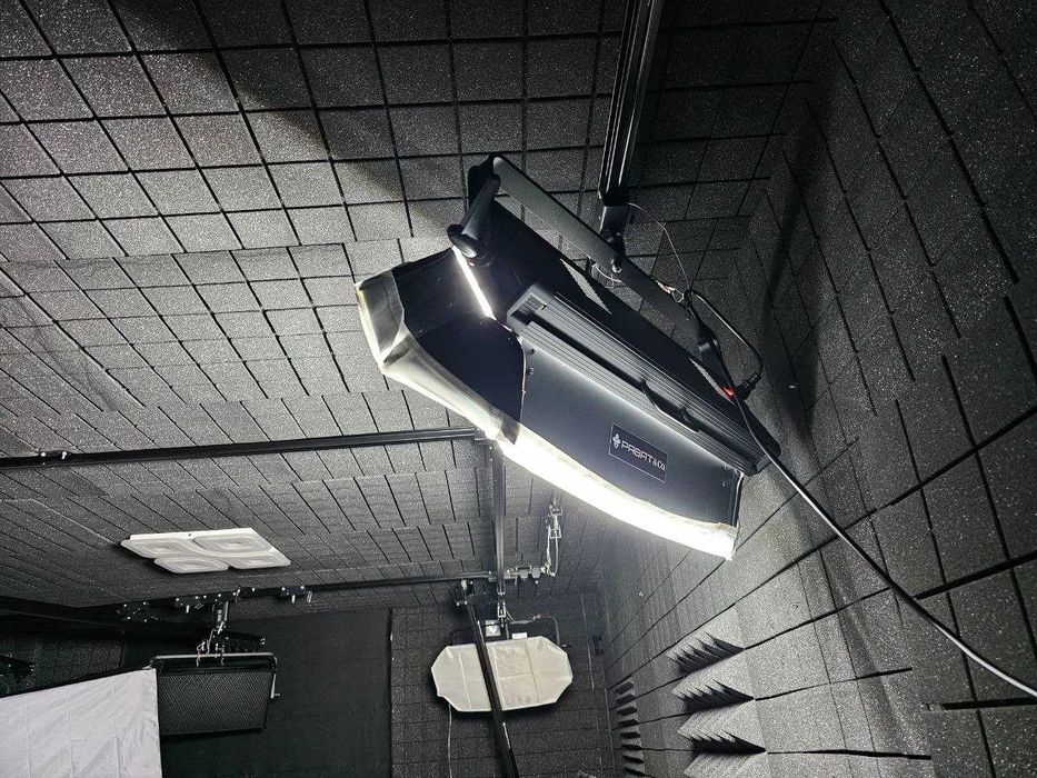 ПРОДАМ Постійне світло Falcon LED-253 (3*LED-tube, 75w, 5500K)