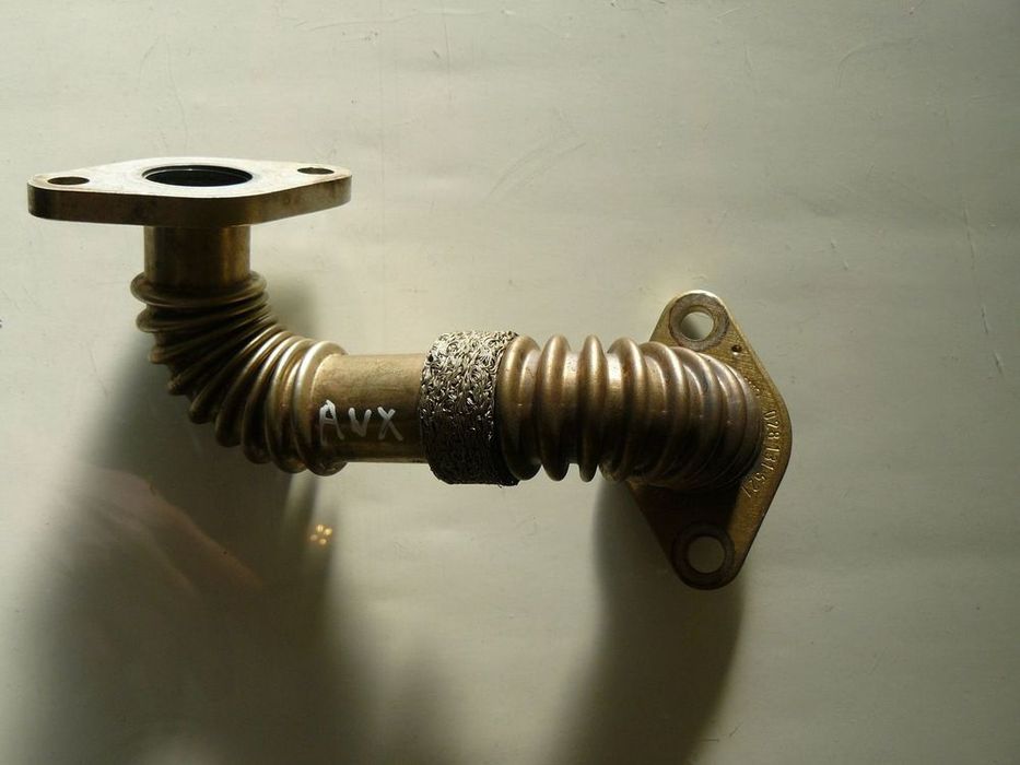 Przewód rurka EGR 1,9TDI A4 b6 Passat B5 ATD AWX AVF 028131521AD