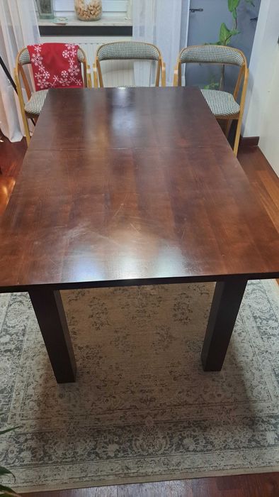 Stol rozkladany drewniany. Lite drewno