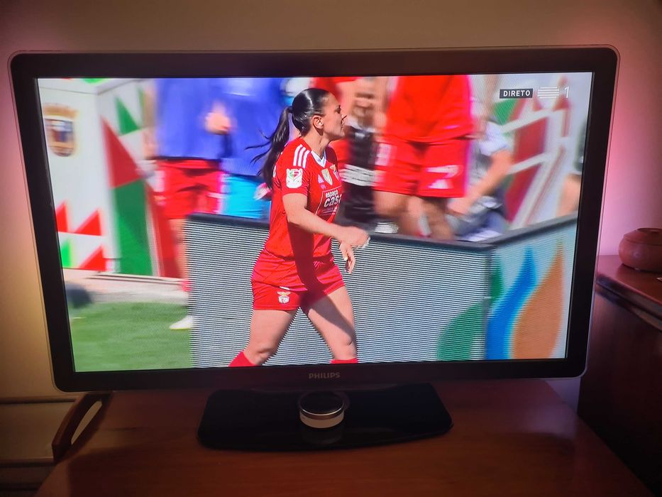 Tv Philips 40 polegadas com Ambilight