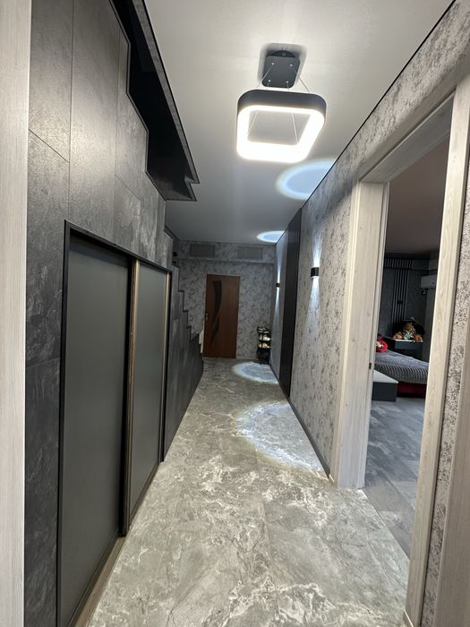 Продам дом Безлюдовка.С ремонтом.