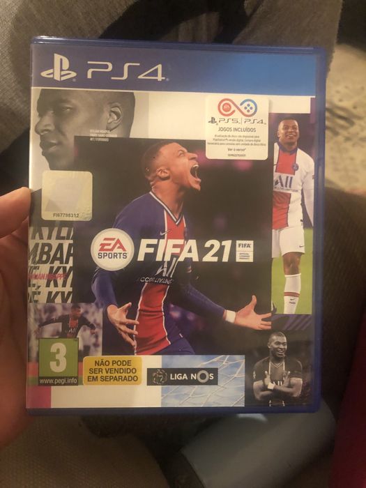 Jogo PS4 e 5 FIFA 21