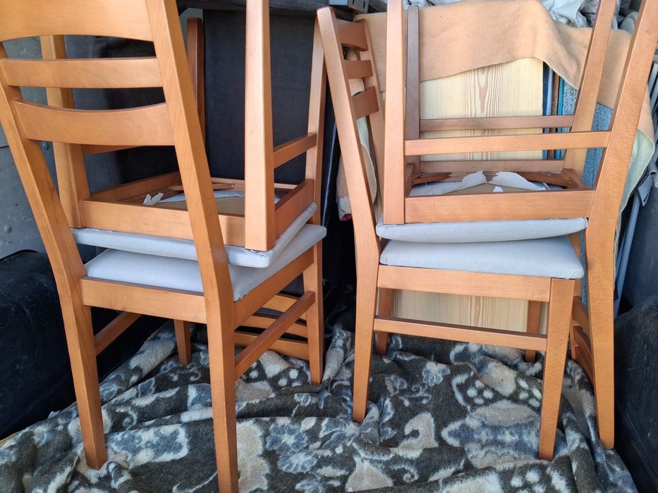 Conjunto de mesa extensivel com cadeiras