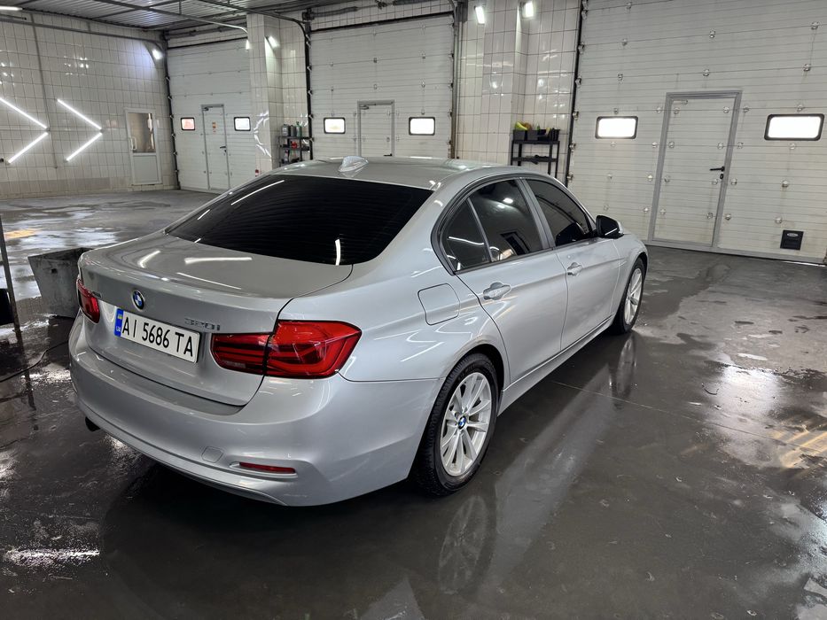 BMW 320i xdrave 2016