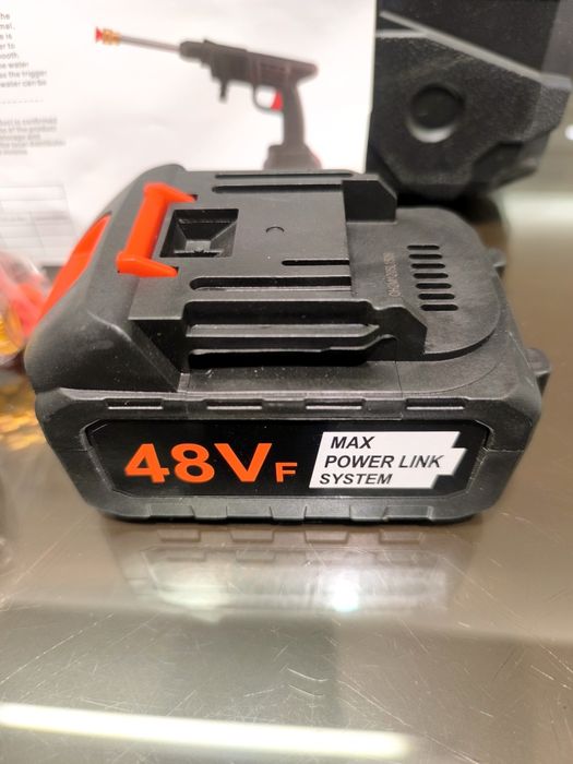 Máquina potente de lavar carro com bateria
