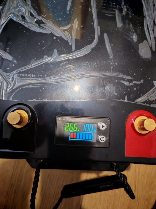 Lifepo4 24v 150ah, 24v 100ah. 12v 100ah