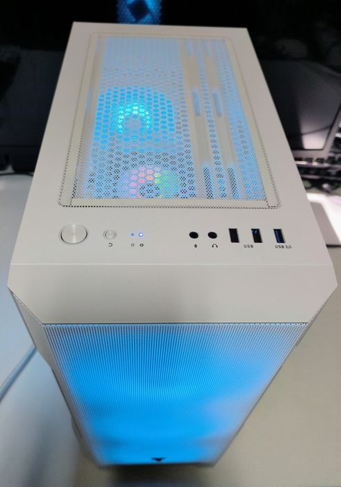 PC gamer Core i7 8700 4,6ghz+ GTX 1070Ti 8gb + 16gb+ 1,25Tb NVME/HD
