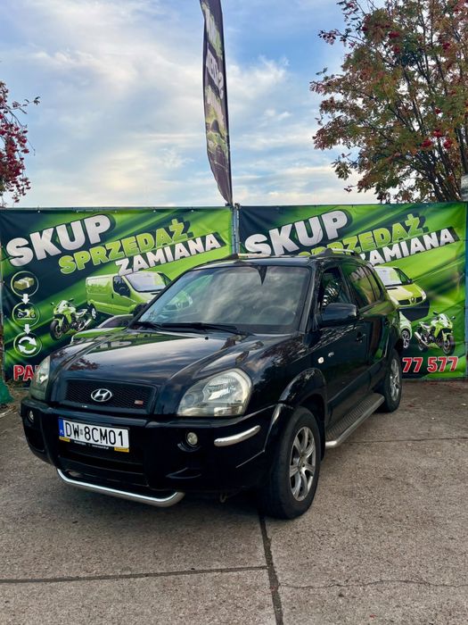 HYUNDAI Tucson 4WD  140 KM