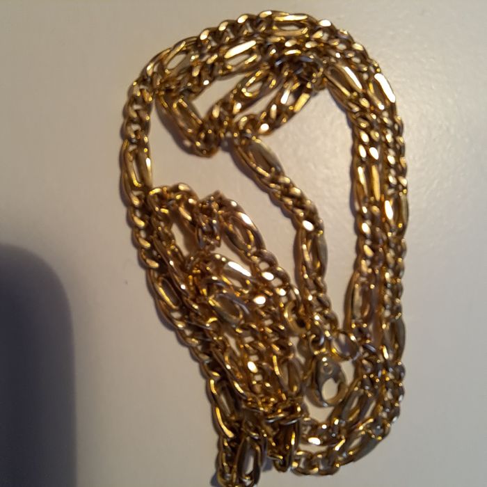 Złoty łańcuszek p.585