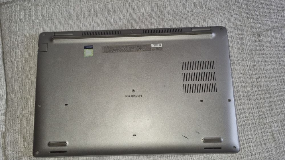 Dell Latitude 5520 i5 de 11th geração