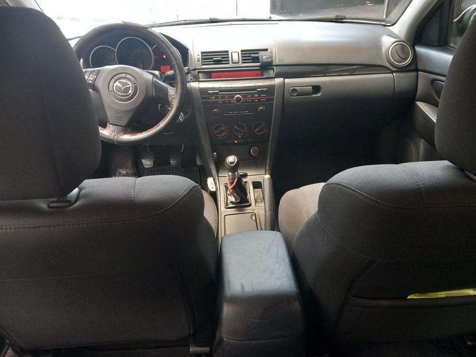 Mazda 3  1.3 Gasolina