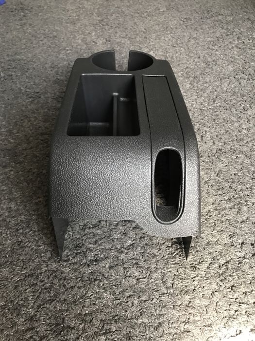 Штатный органайзер для Гольф 6