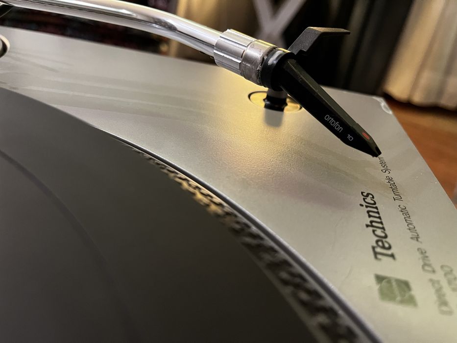 Gramofon adapter Technics SL - 1700 Direct Drive