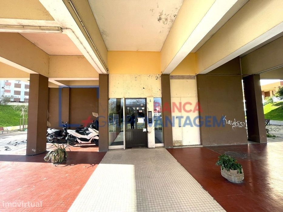 T3 para Arrendamento no Feijó, Almada