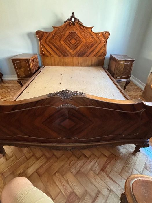 Cama madeira vintage