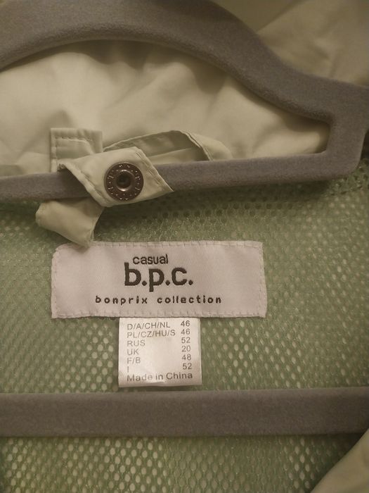 Duża damska kurtka bpc