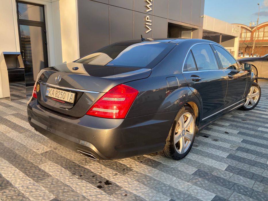 Mercedes-Benz S-Class 2006 VIN WDDNG71X37A034417 фото оголошення 2 з 6