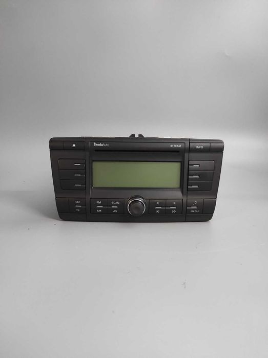 SKODA OCTAVIA II, Oryginalne Radio CD, OE: 1Z003.5161B, Ładne !