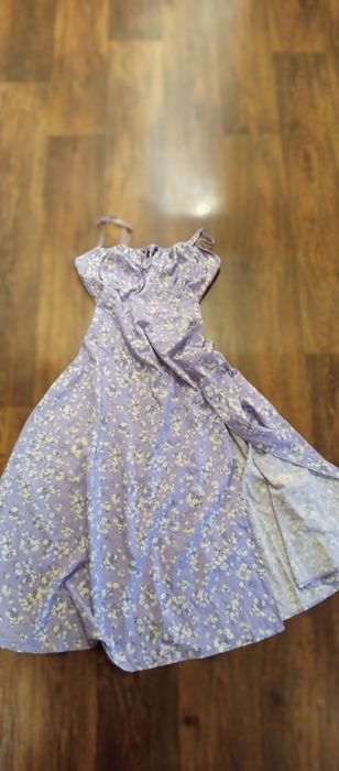 Пакет жіночих речей  жіночі речі , джинси, сукні