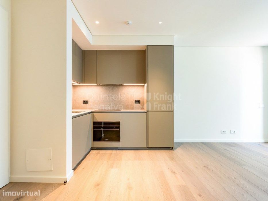 Apartamento T1 para arrendamento no Prata Riverside Village
