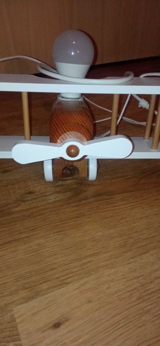 Lampa samolot Hellux żyrandol drewniany sufitowa