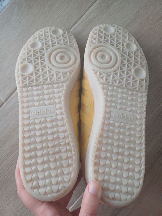 Ténis / sapatilhas Adidas Samba Bold Gold 41 1/3