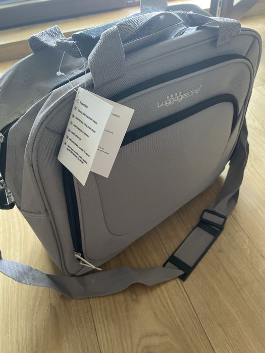 Torba na laptopa lub do samolotu