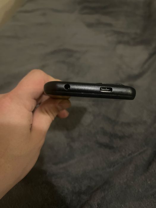 Продам телефон foxxd a55