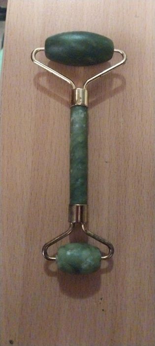 массажёры  для тела,шеи и ног