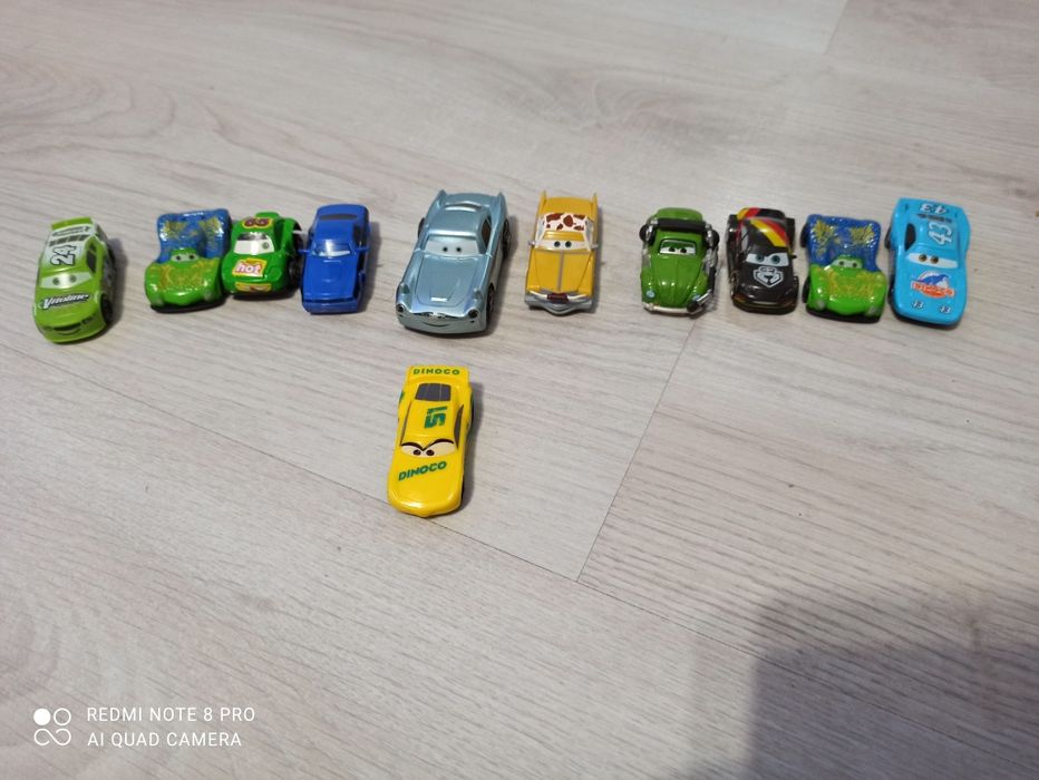 Autka Zygzak plus gumka auto