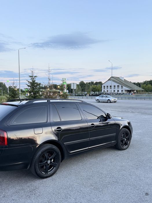 Skoda Octavia 2012 VIN TMBHE61Z5C2144043 фото оголошення 6 з 22