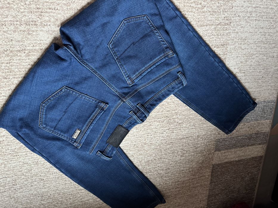 Джинси чоловічі на флісі.