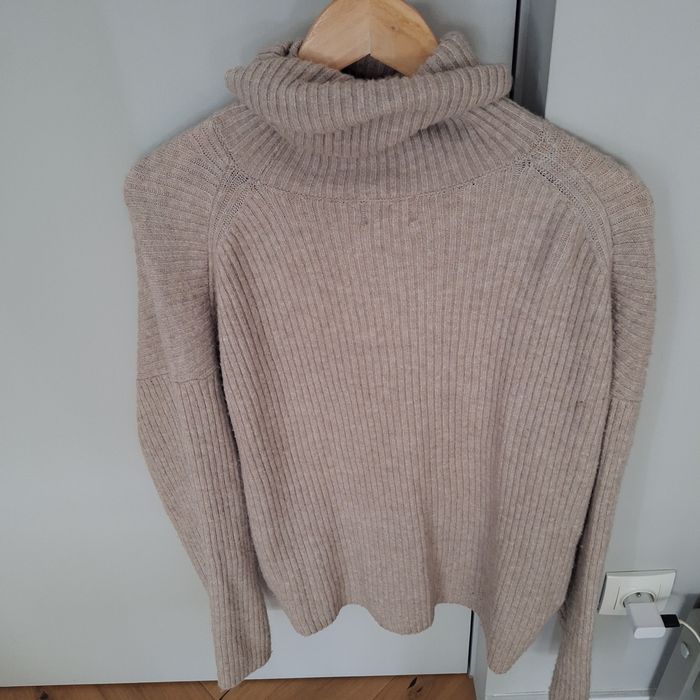 Beżowy golf H&M L