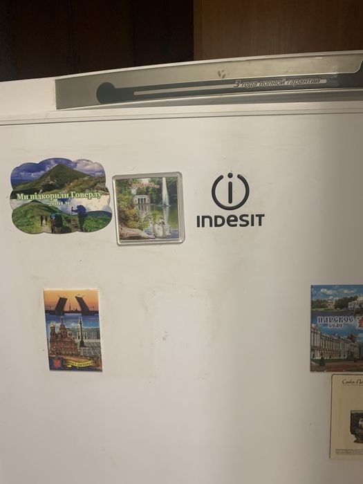 Морозильна камера Іndesit