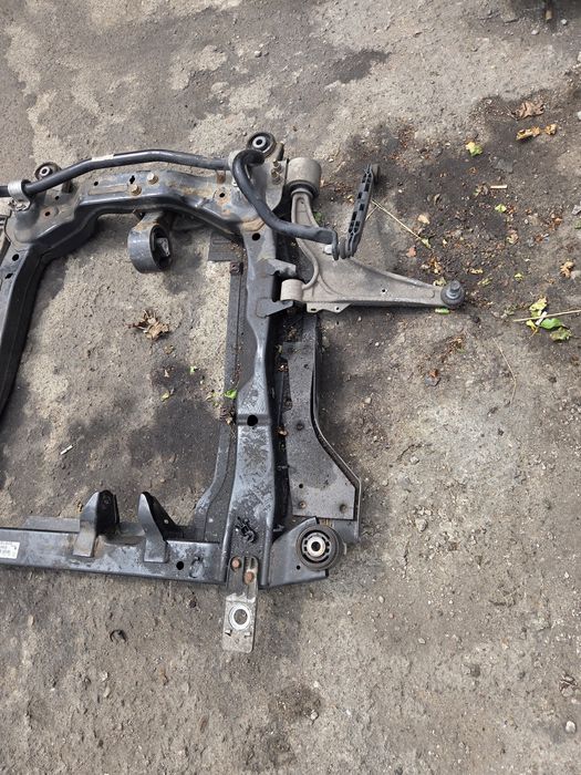 Wózek sanki przód opel Astra J lift kombi 1.7cdti