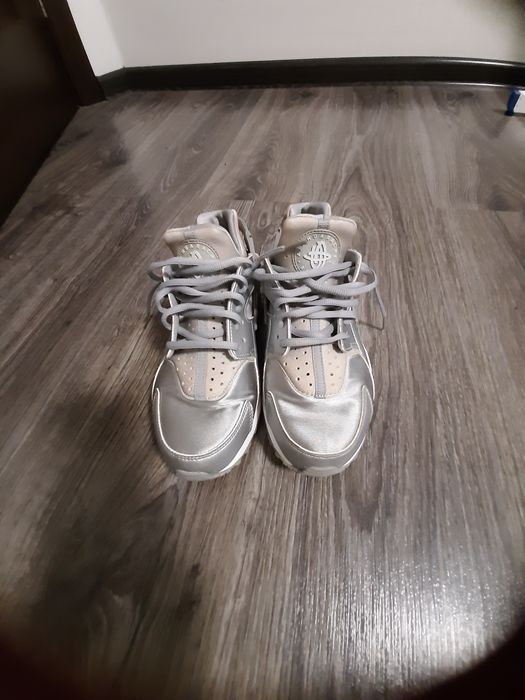 Продам  кросівки  Nike