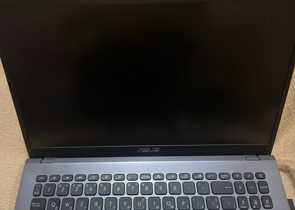 Asus VivoBook X509,