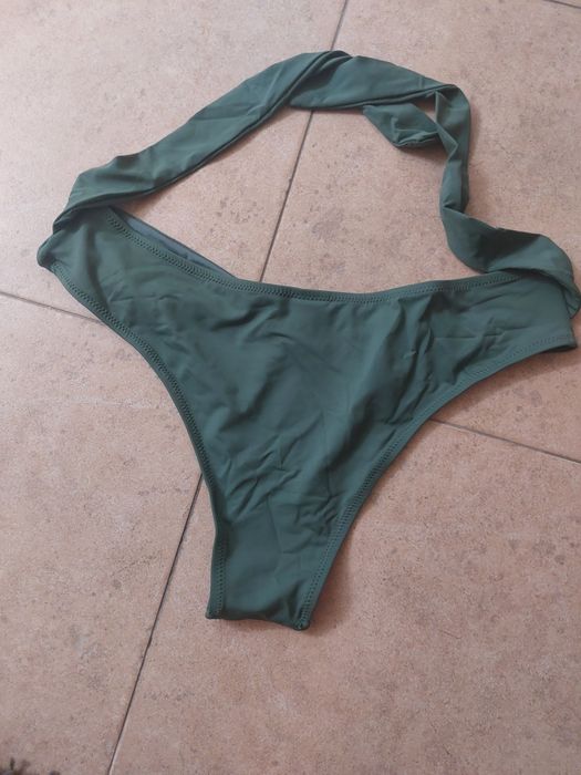 Cueca de bikini verde