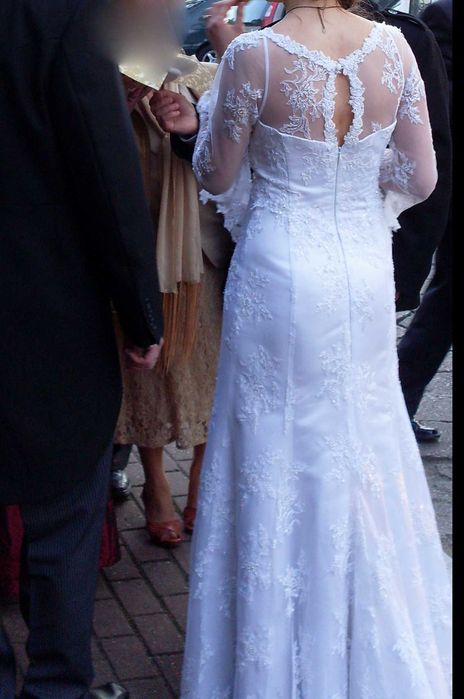 Suknia ślubna kolor biały