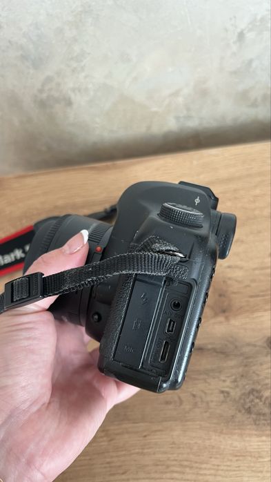 Продам Canon 5d Mark2