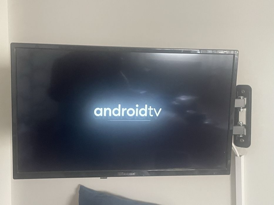 Smart TV TDsystems 24”, usada