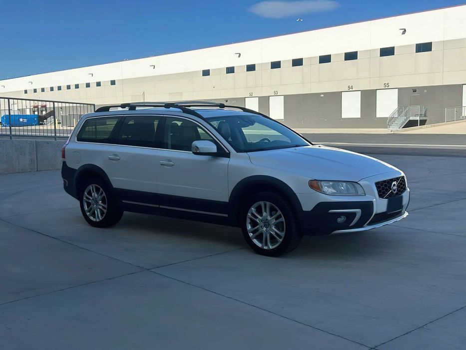 Volvo XC70 T5 Premier      2016