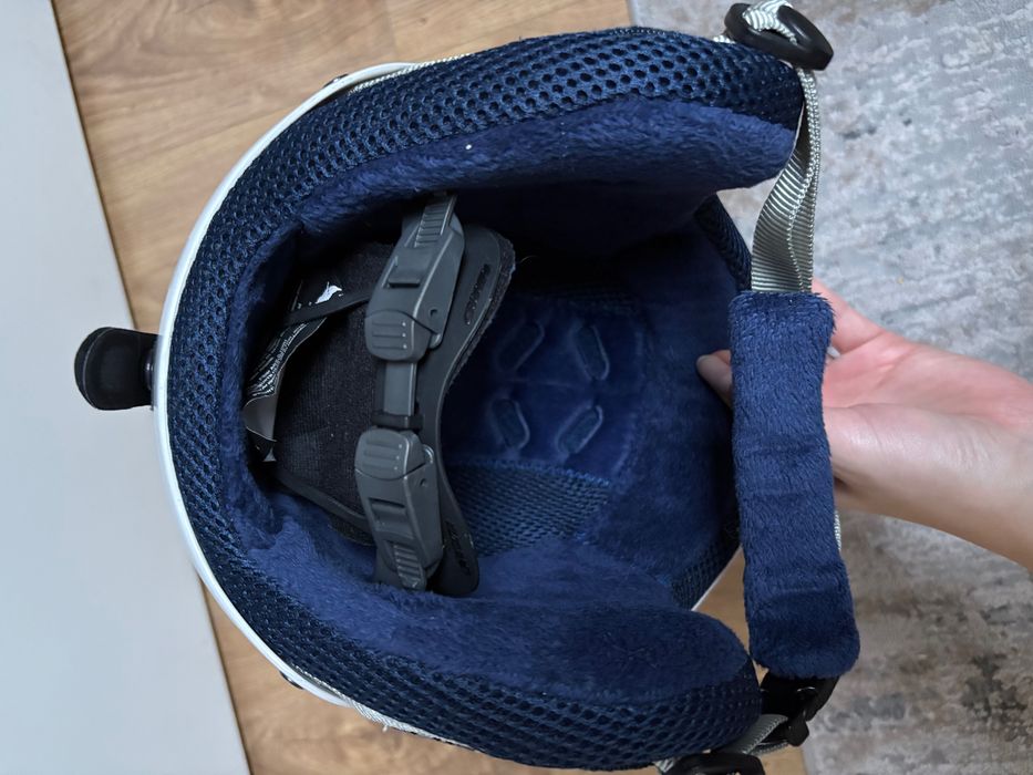 Kask narciarski Carrera